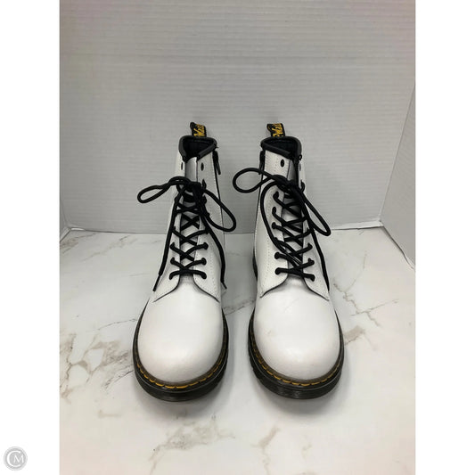 Boots Ankle Flats By Dr Martens In White, Size: 7