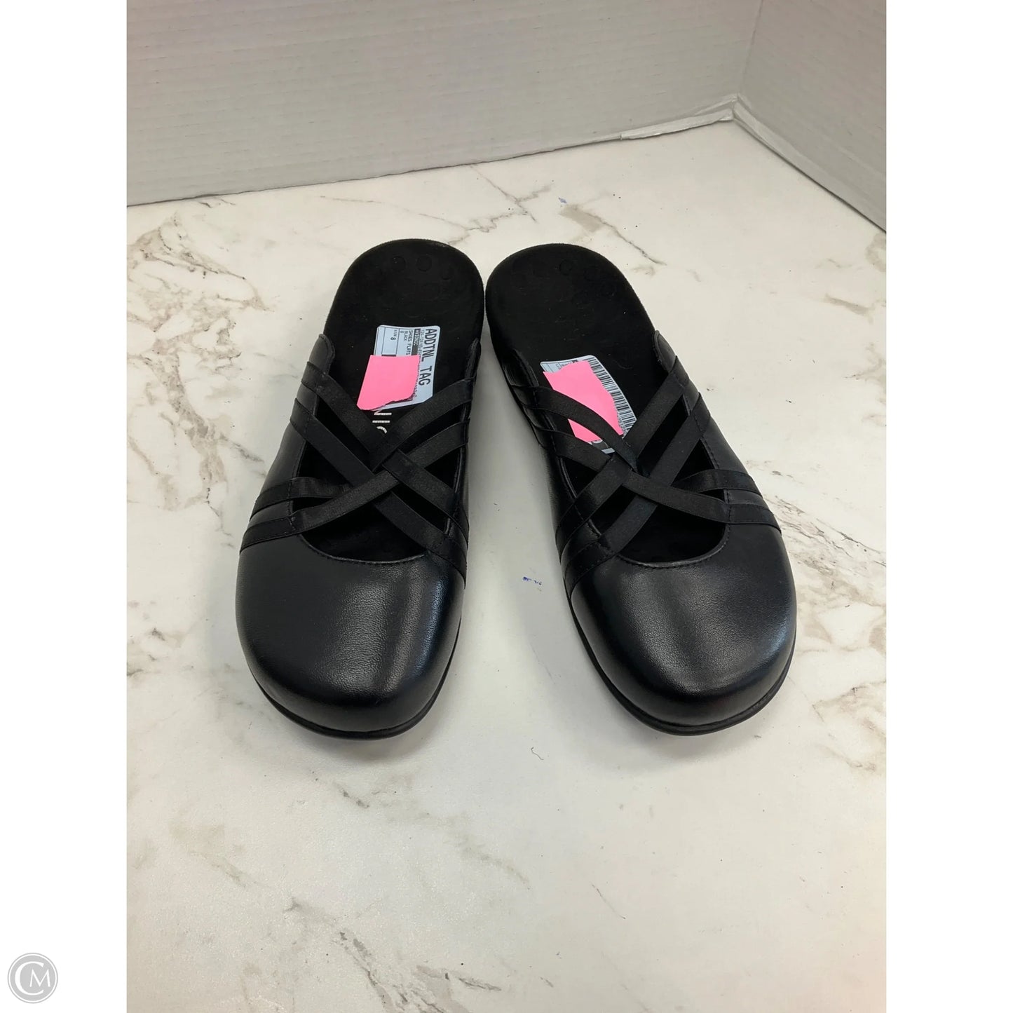 Shoes Flats By Vionic In Black, Size: 8