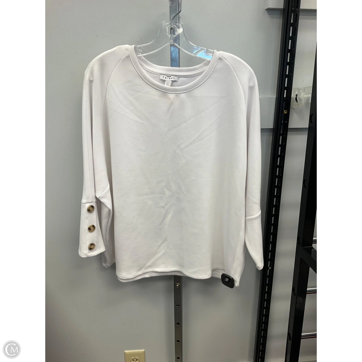 Top Long Sleeve By Tribal In White, Size: Xl