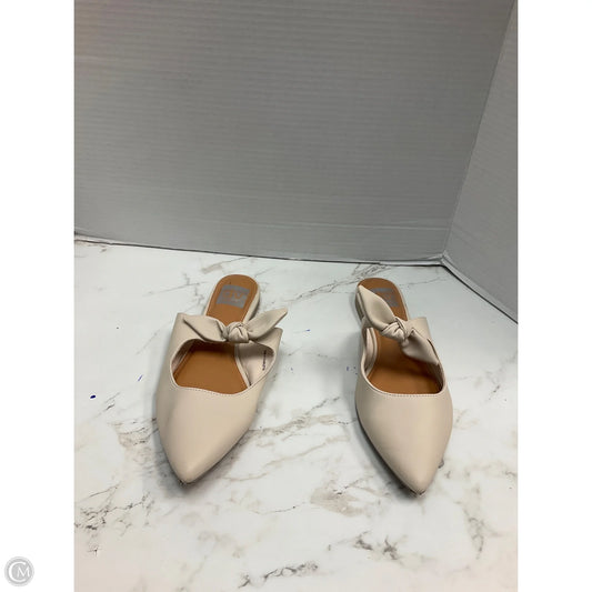 Shoes Flats By Dolce Vita In Cream, Size: 8
