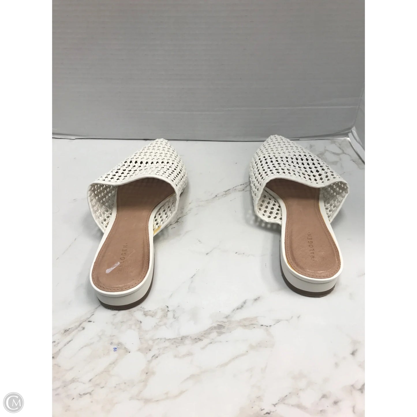 Shoes Flats By Halogen In White, Size: 8