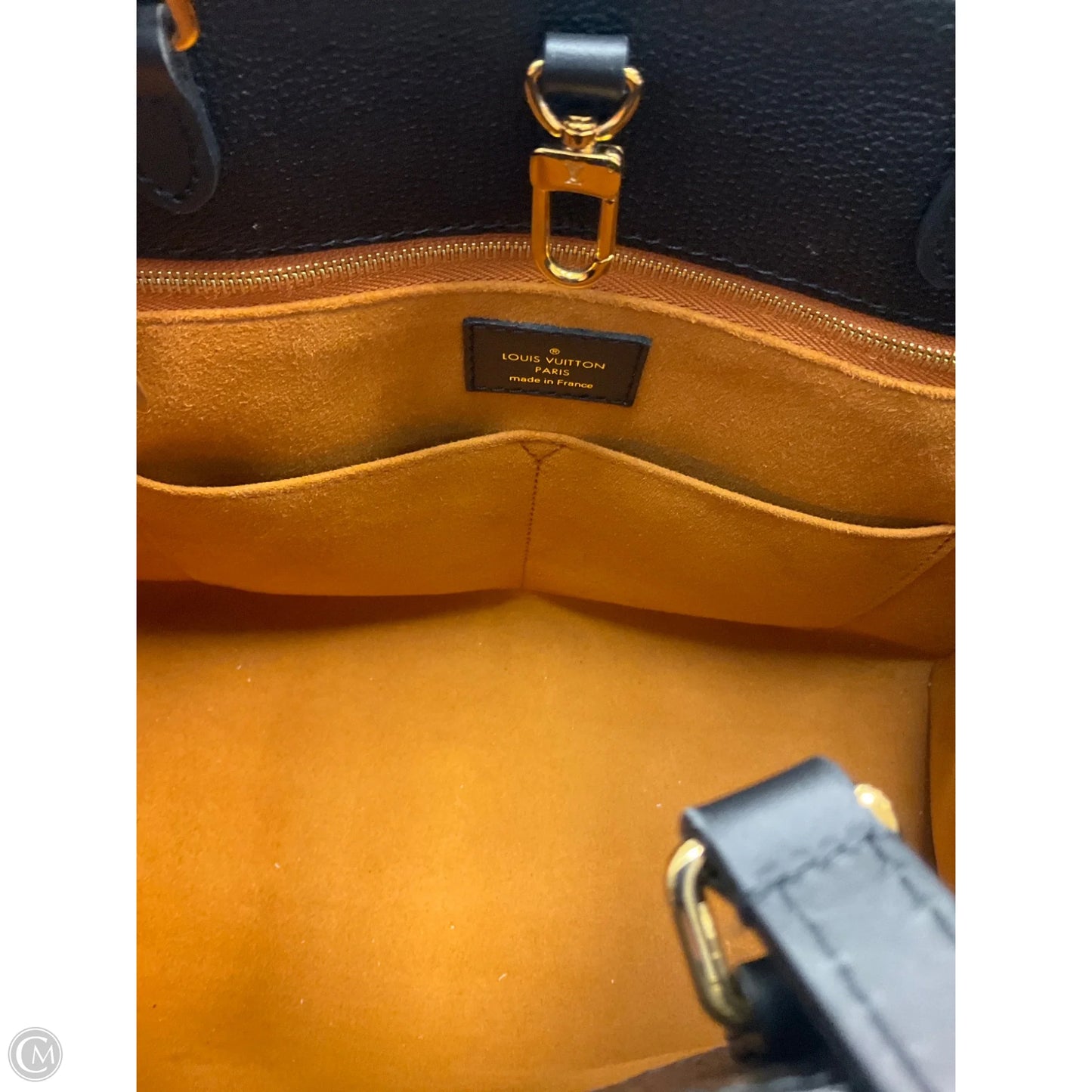 Handbag Luxury Designer By Louis Vuitton, Size: Medium