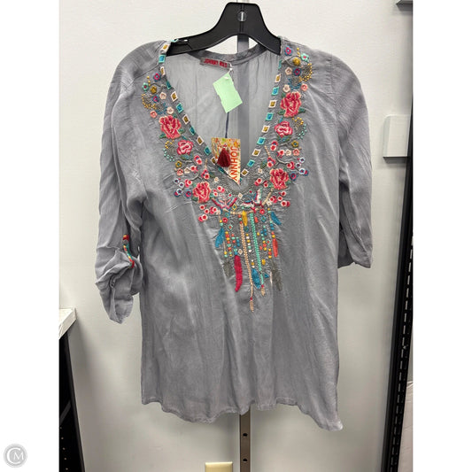 Top 3/4 Sleeve By Johnny Was In Grey, Size: S