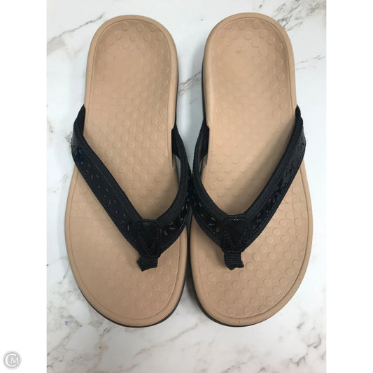 Sandals Flats By Vionic In Black, Size: 7