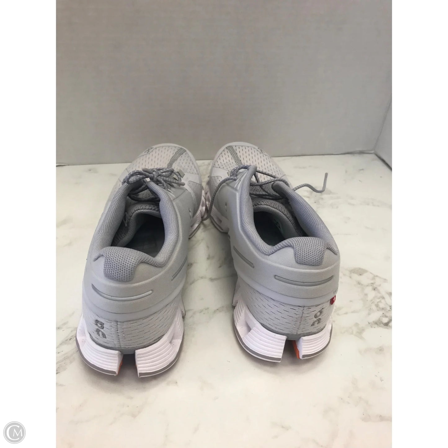 Shoes Athletic By On Cloud In Grey, Size: 7