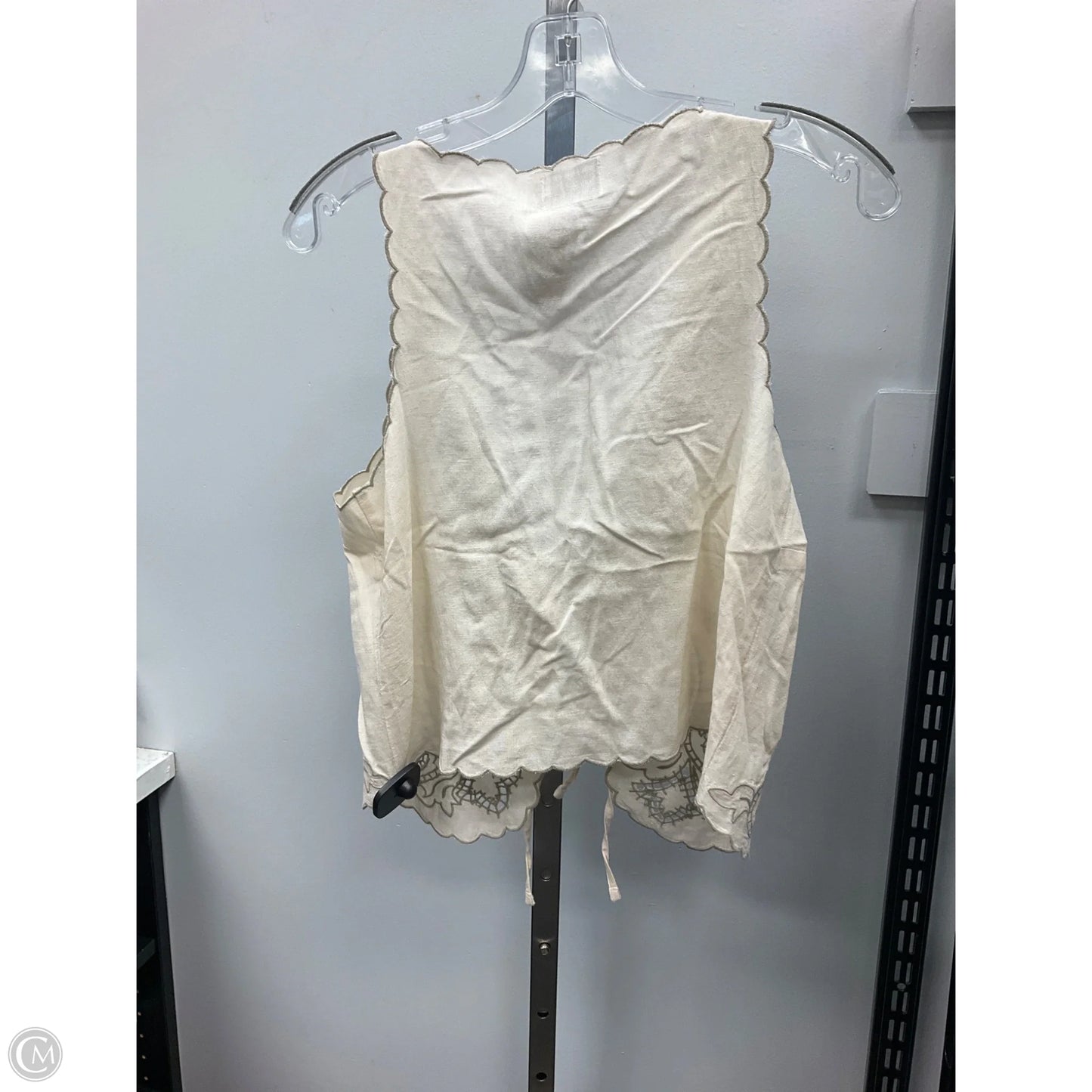 Top Sleeveless By Asos In Cream, Size: 6
