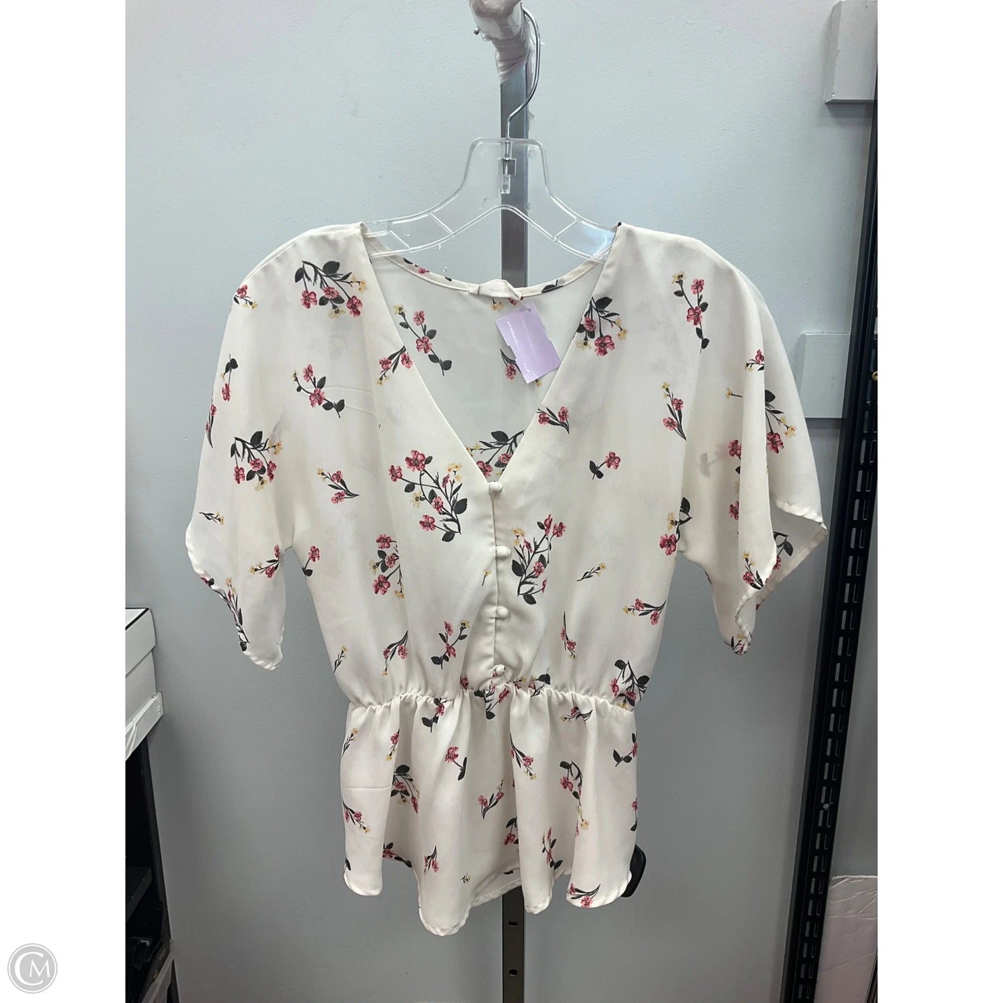 Top Short Sleeve By Sienna Sky In Cream, Size: Xs