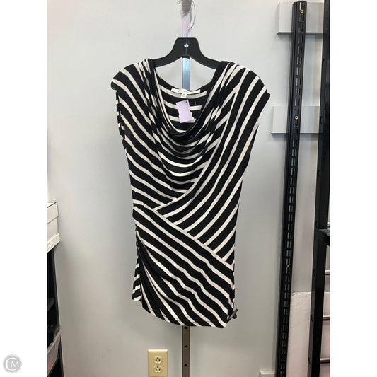 Top Short Sleeve By Max Studio In Striped Pattern, Size: M