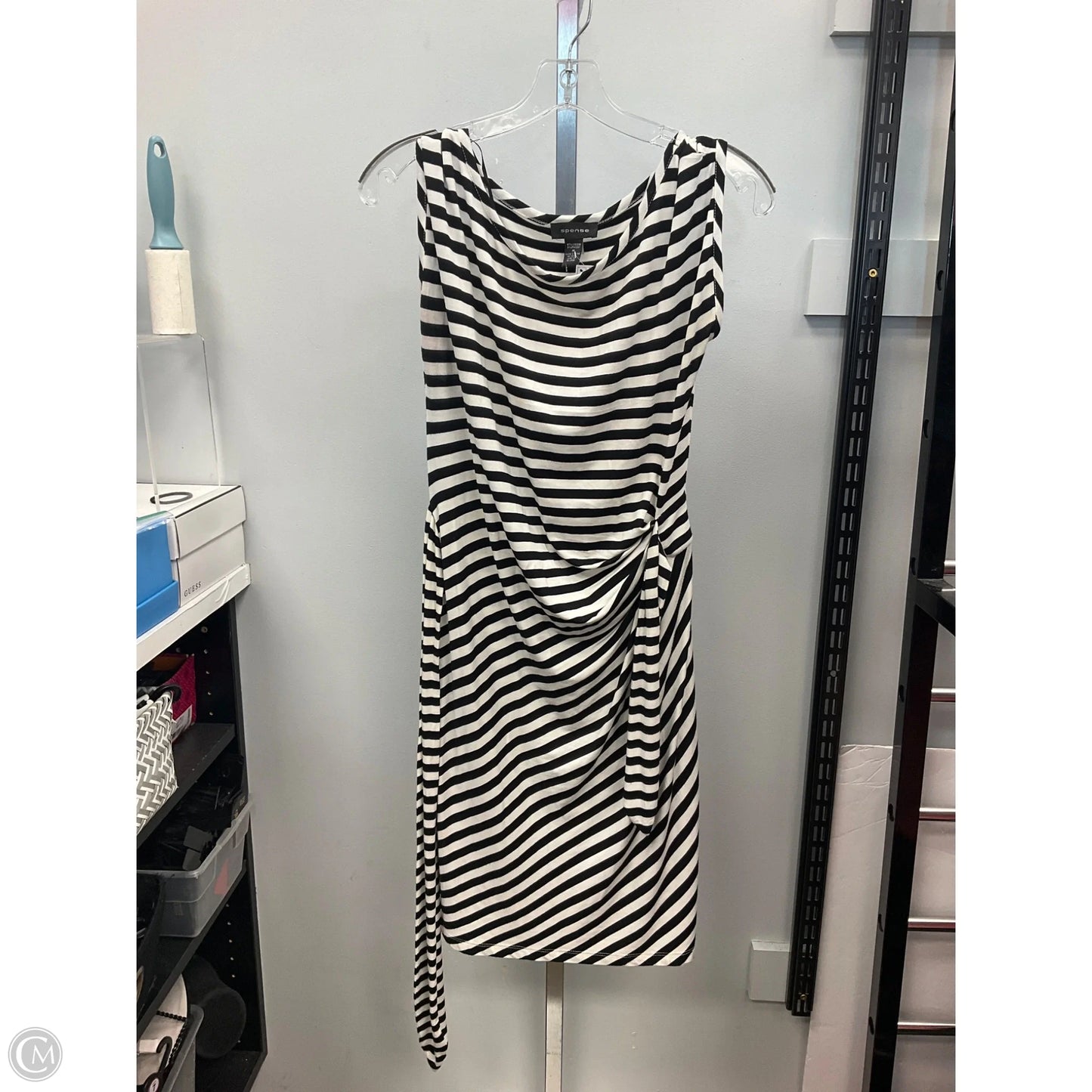 Dress Casual Short By Spense In Striped Pattern, Size: M