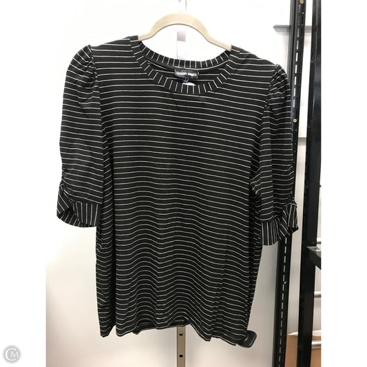 Top Short Sleeve By Modern Works In Striped Pattern, Size: L