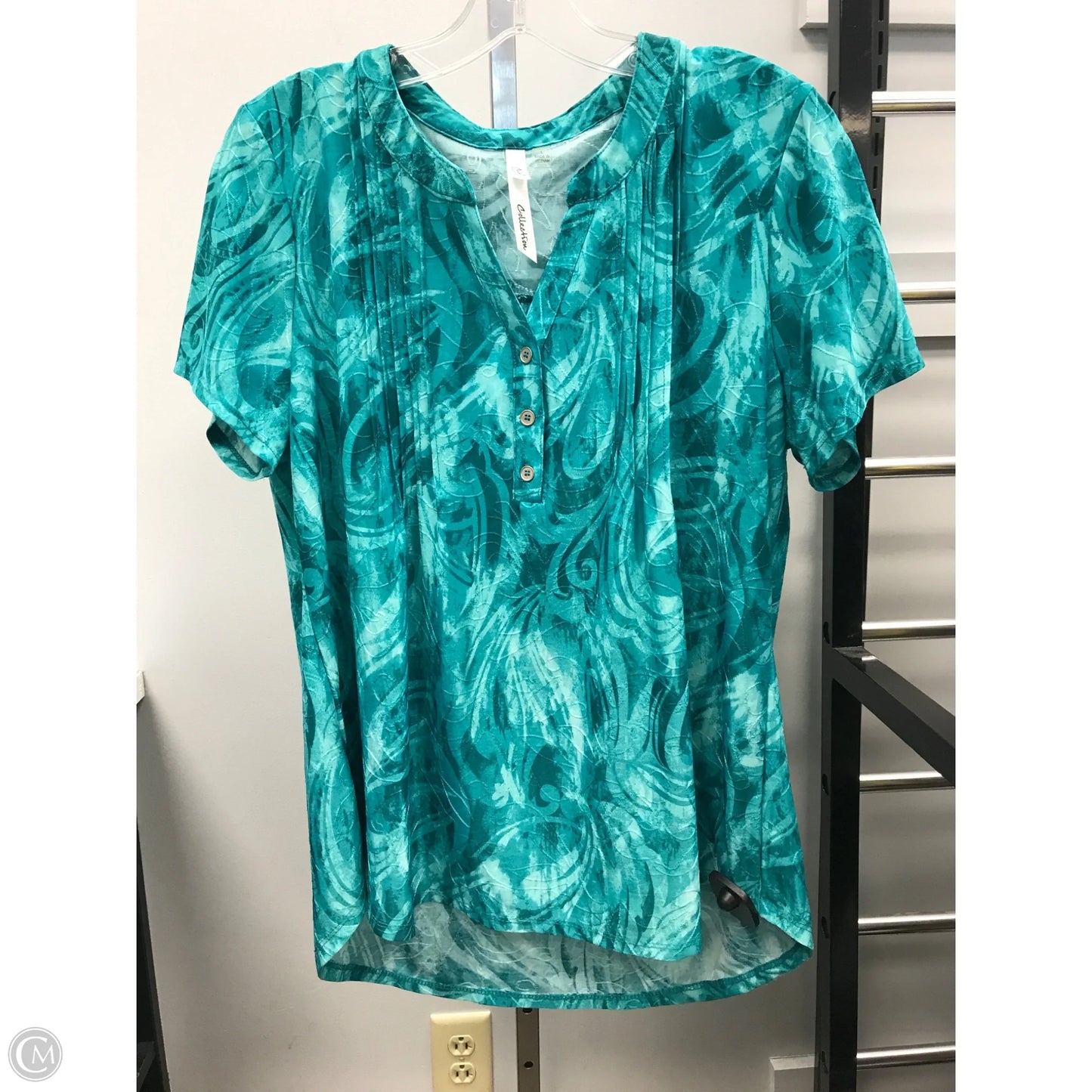 Top Short Sleeve By Ny Collection In Teal, Size: L