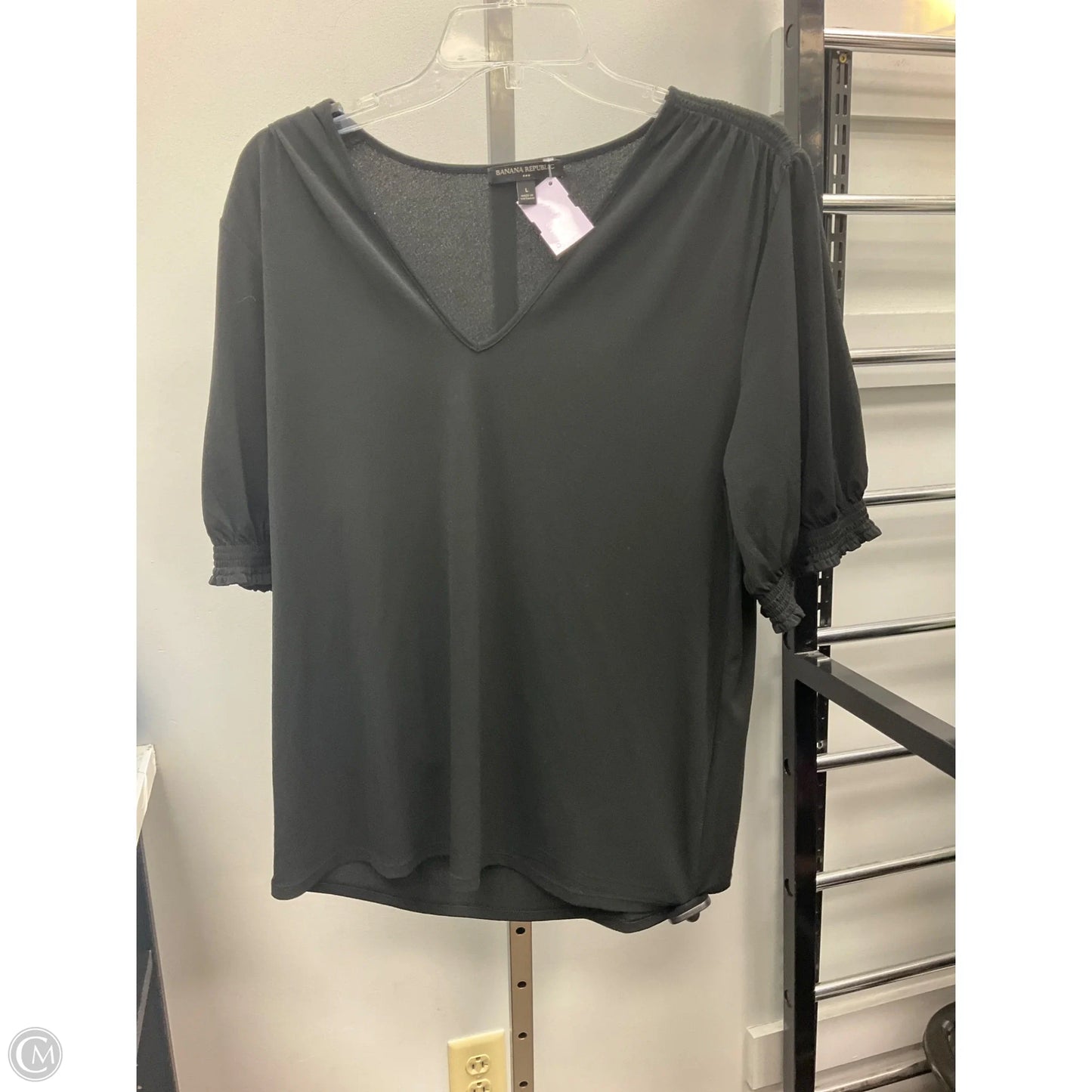 Top Short Sleeve By Banana Republic In Black, Size: L