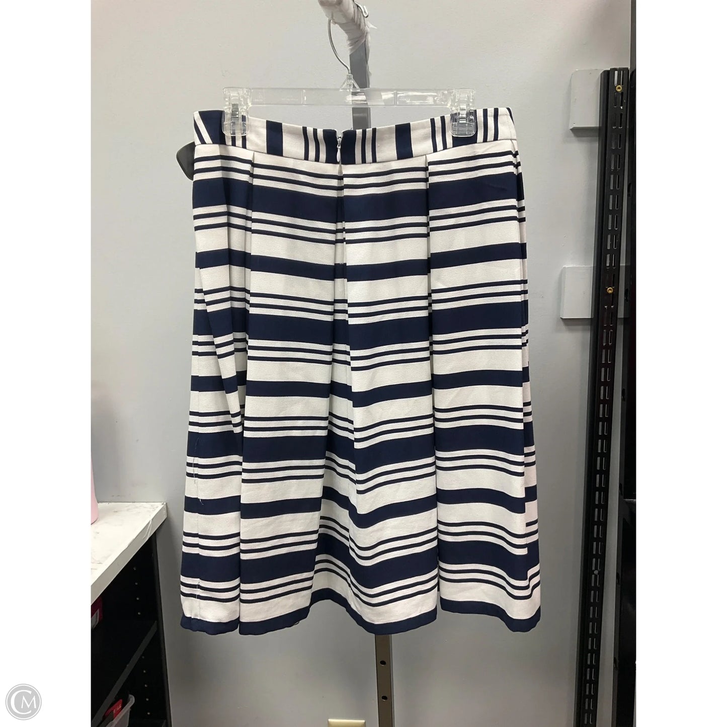 Skirt Mini & Short By Roz And Ali In Striped Pattern, Size: 8