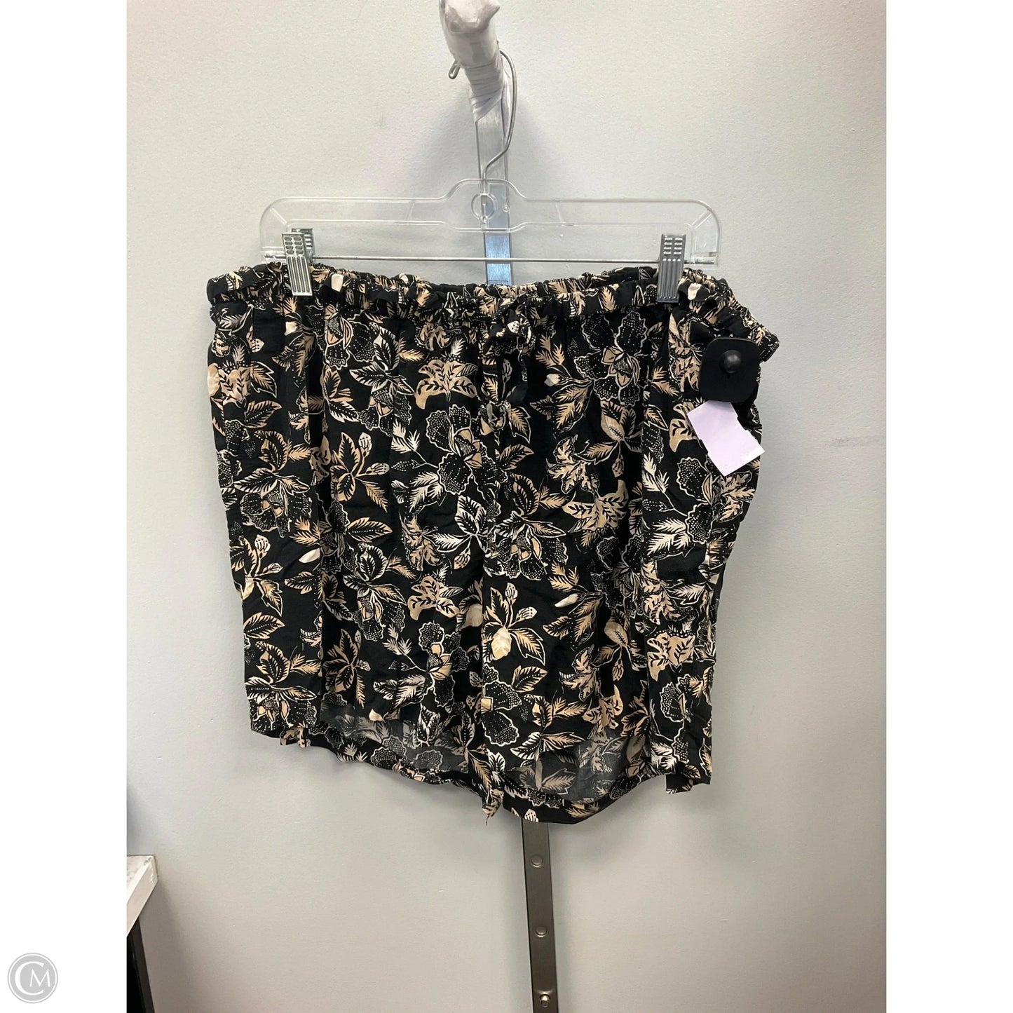 Shorts By Old Navy In Black & Tan, Size: 2x