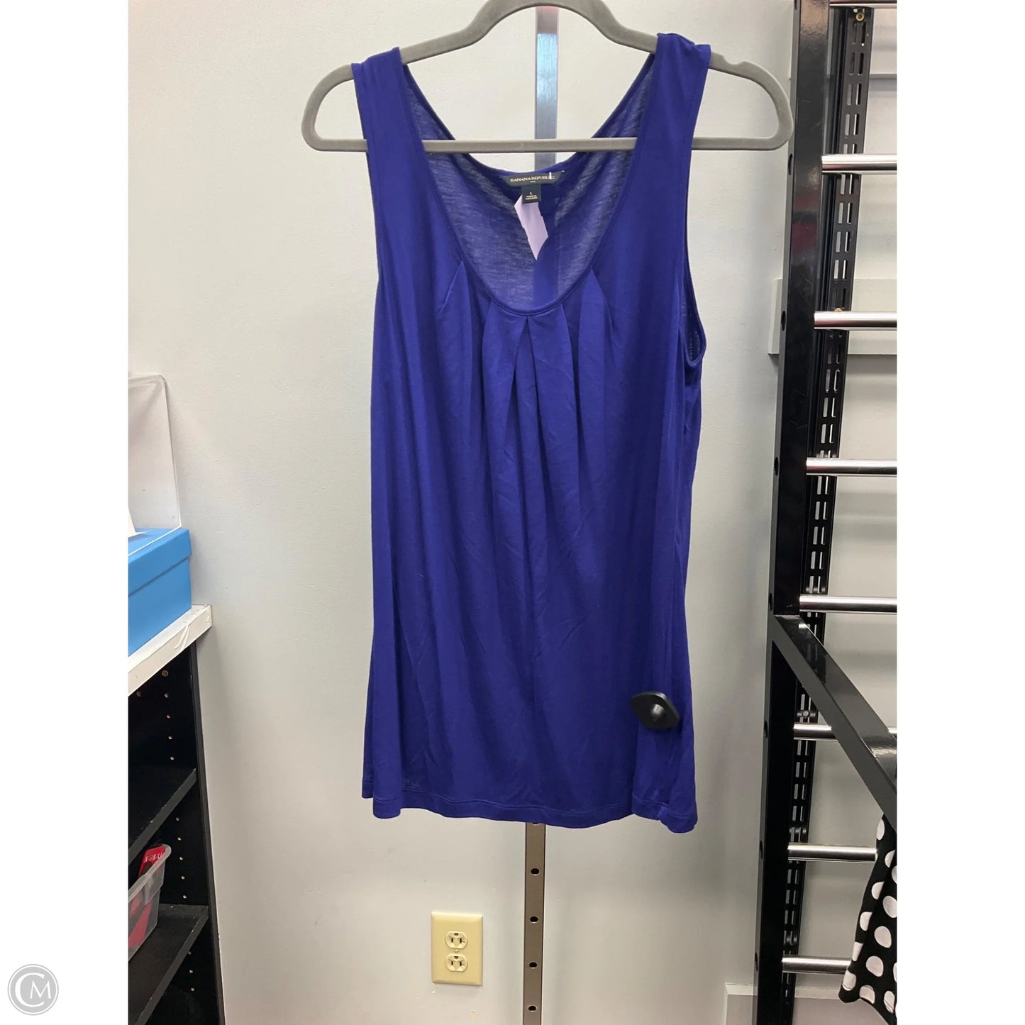 Top Sleeveless By Banana Republic In Blue, Size: L