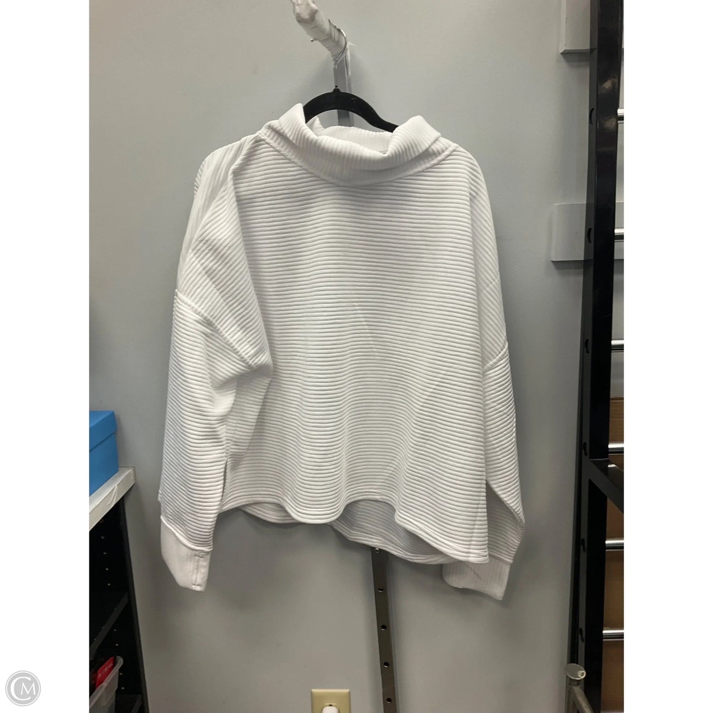 Top Long Sleeve By Danskin In White, Size: Xxl