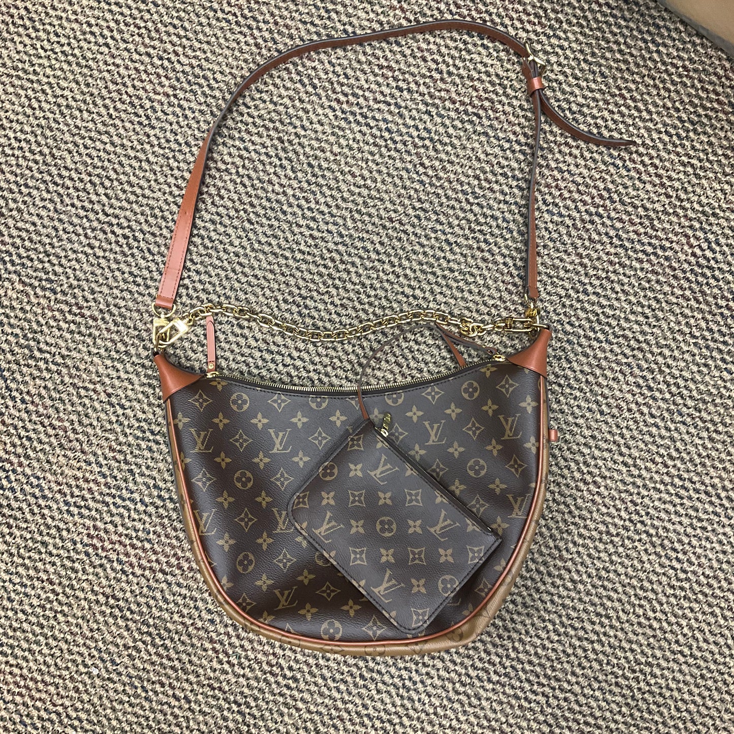 Handbag Luxury Designer By Louis Vuitton, Size: Large