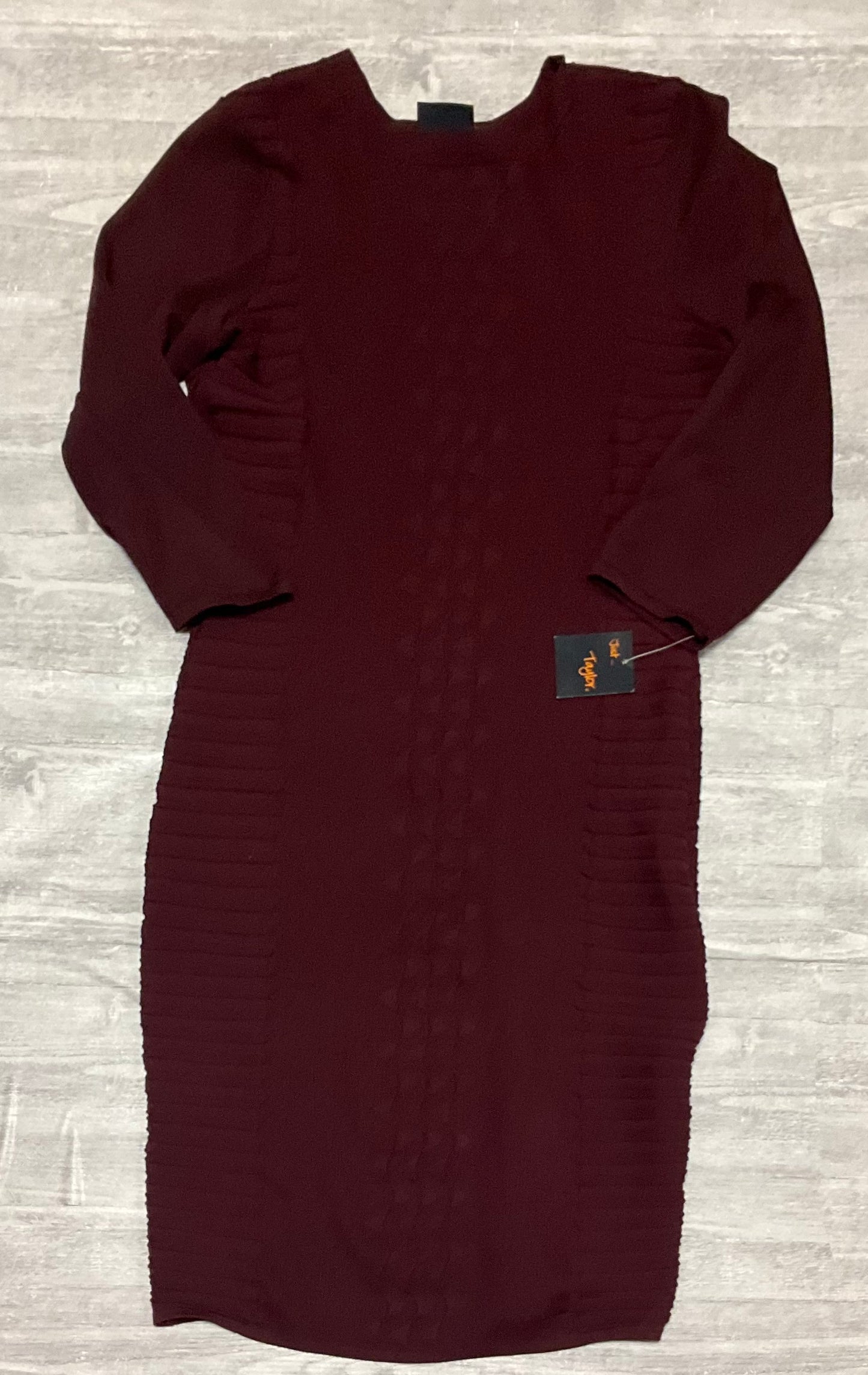 Dress Casual Short By Just Taylor In Maroon, Size: Xl