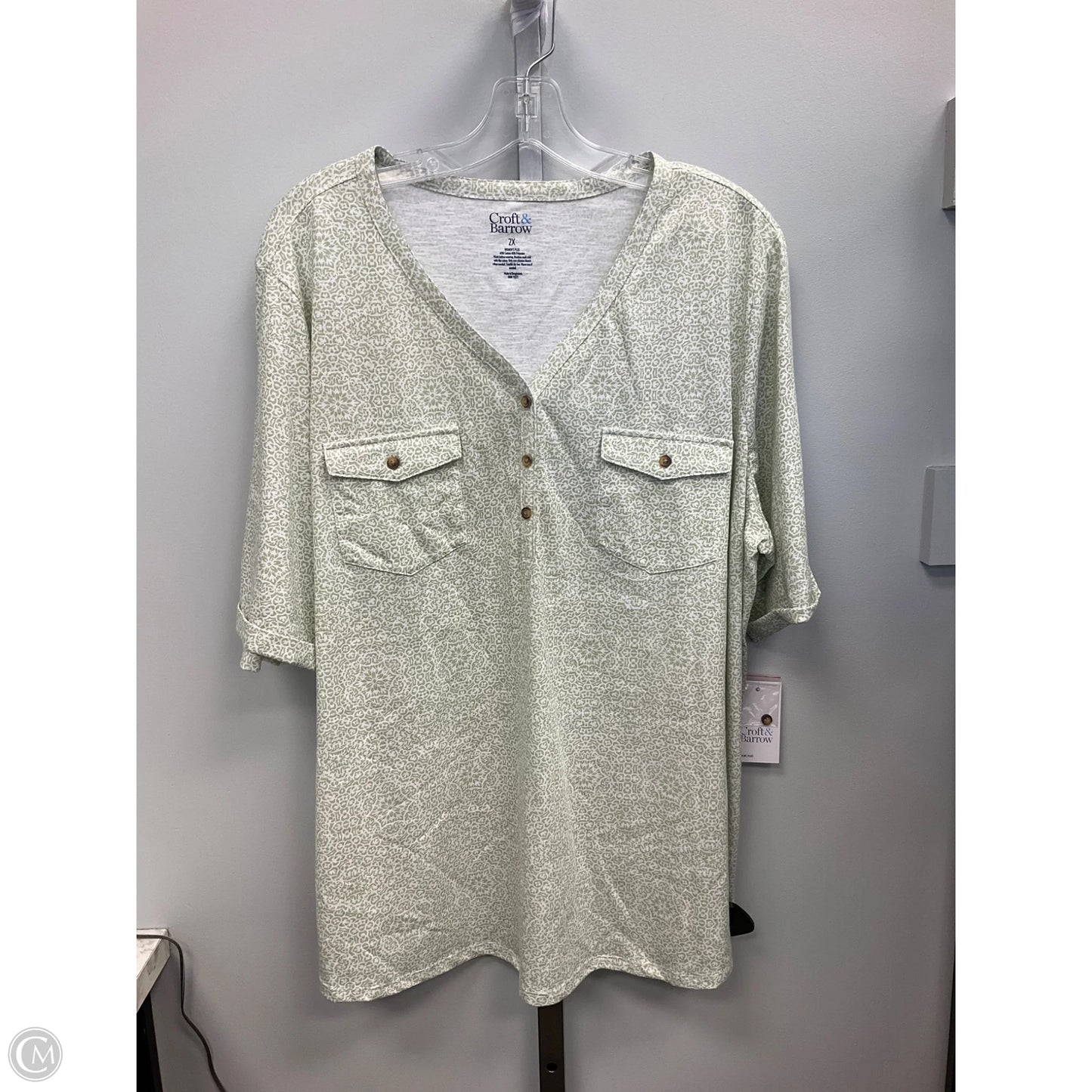 Top Short Sleeve By Croft And Barrow In Green & White, Size: 2x