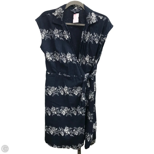 Dress Casual Short By Tommy Hilfiger In Blue & White, Size: M