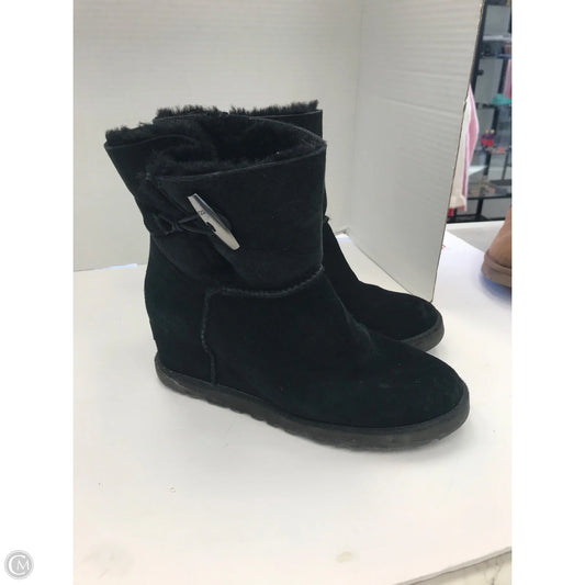 Boots Designer By Ugg In Black, Size: 8.5