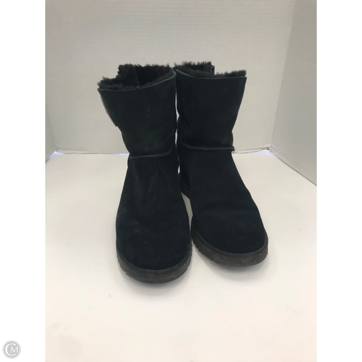 Boots Designer By Ugg In Black, Size: 8.5