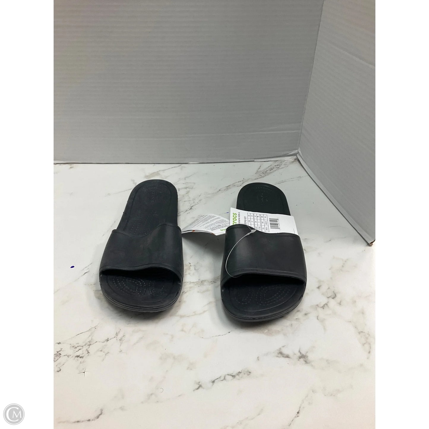 Sandals Flats By Crocs In Black, Size: 7