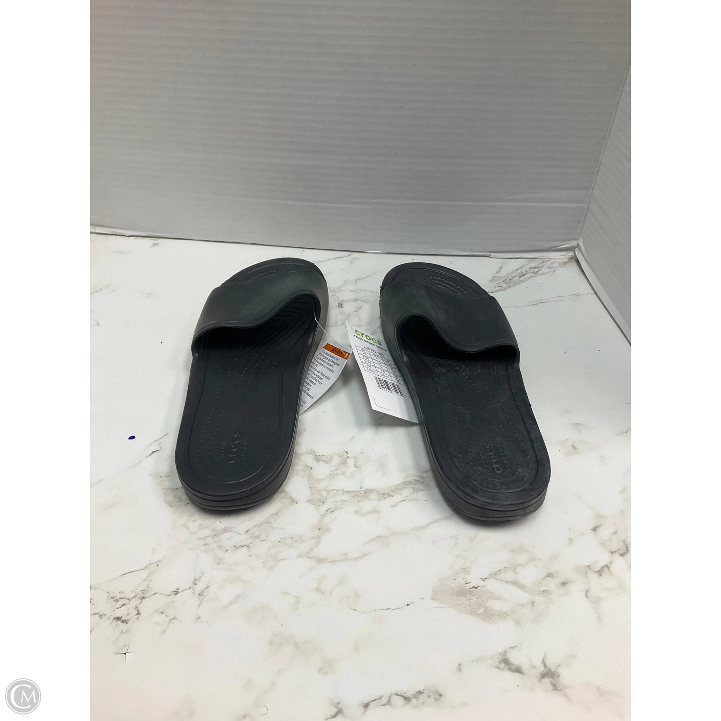 Sandals Flats By Crocs In Black, Size: 7