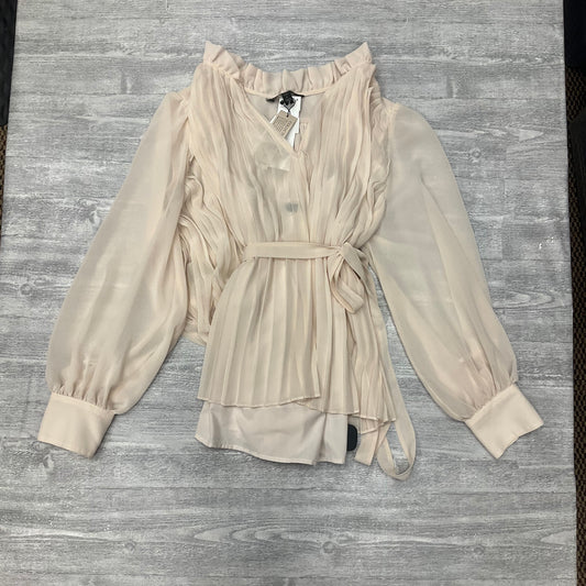 Top Long Sleeve By Banana Republic In Cream, Size: Lp