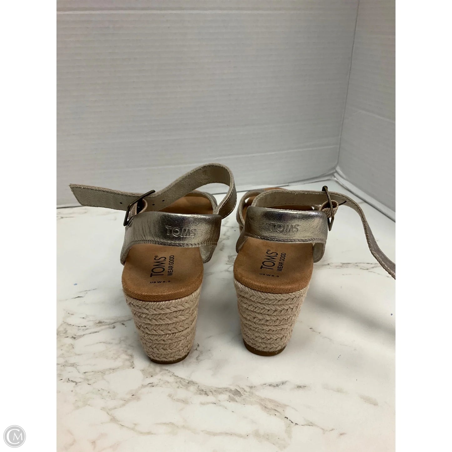 Sandals Heels Wedge By Toms In Gold, Size: 6.5