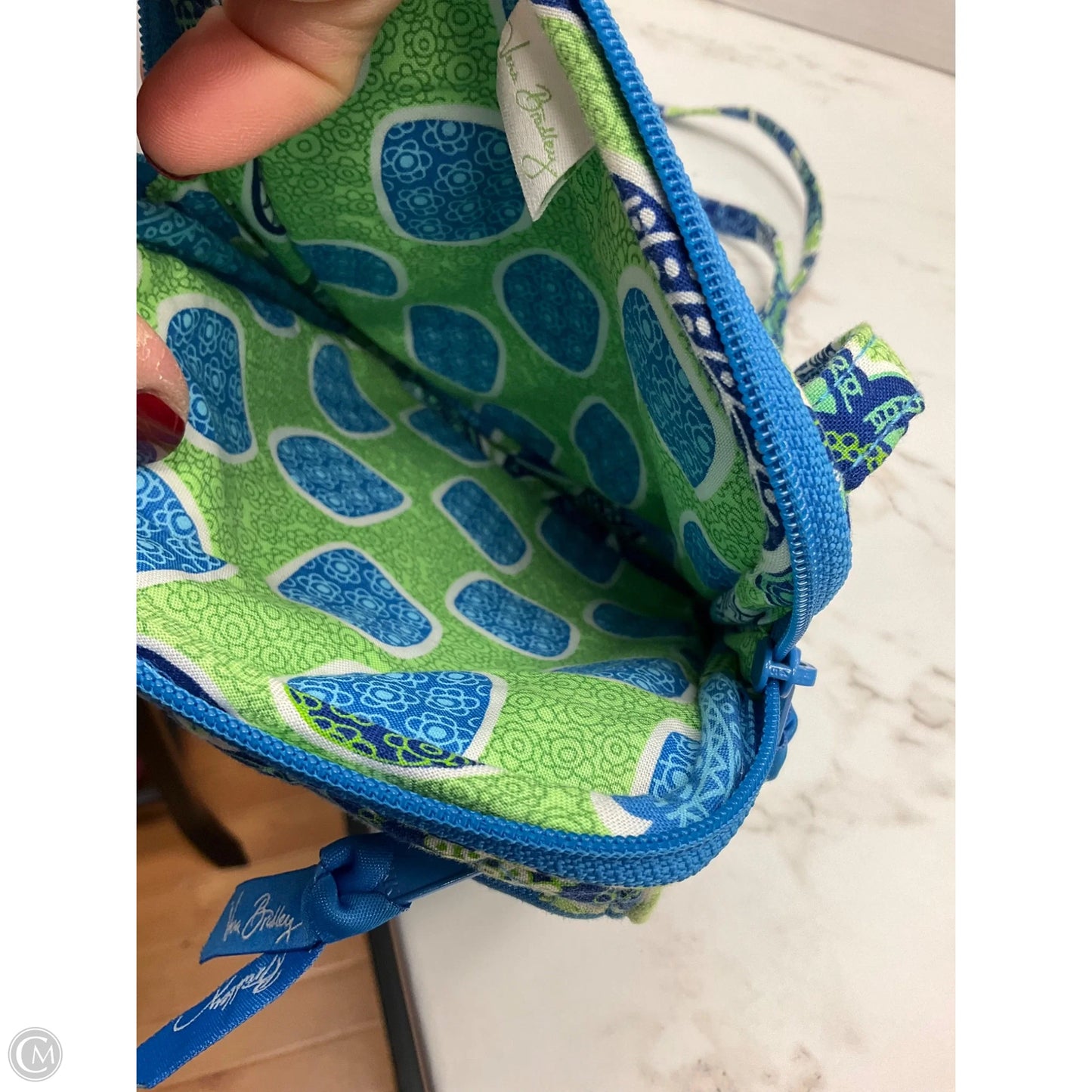 Handbag By Vera Bradley, Size: Small