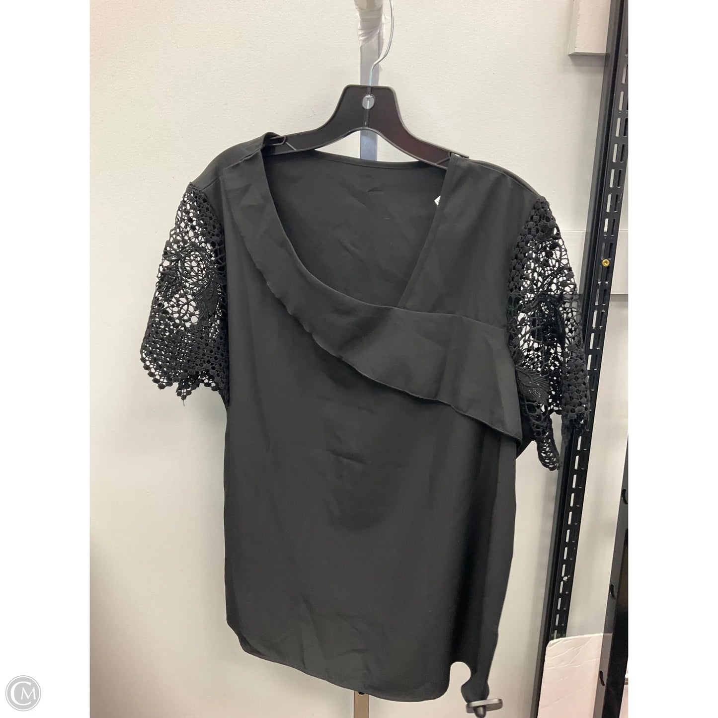 Top Short Sleeve By Shein In Black, Size: Xl