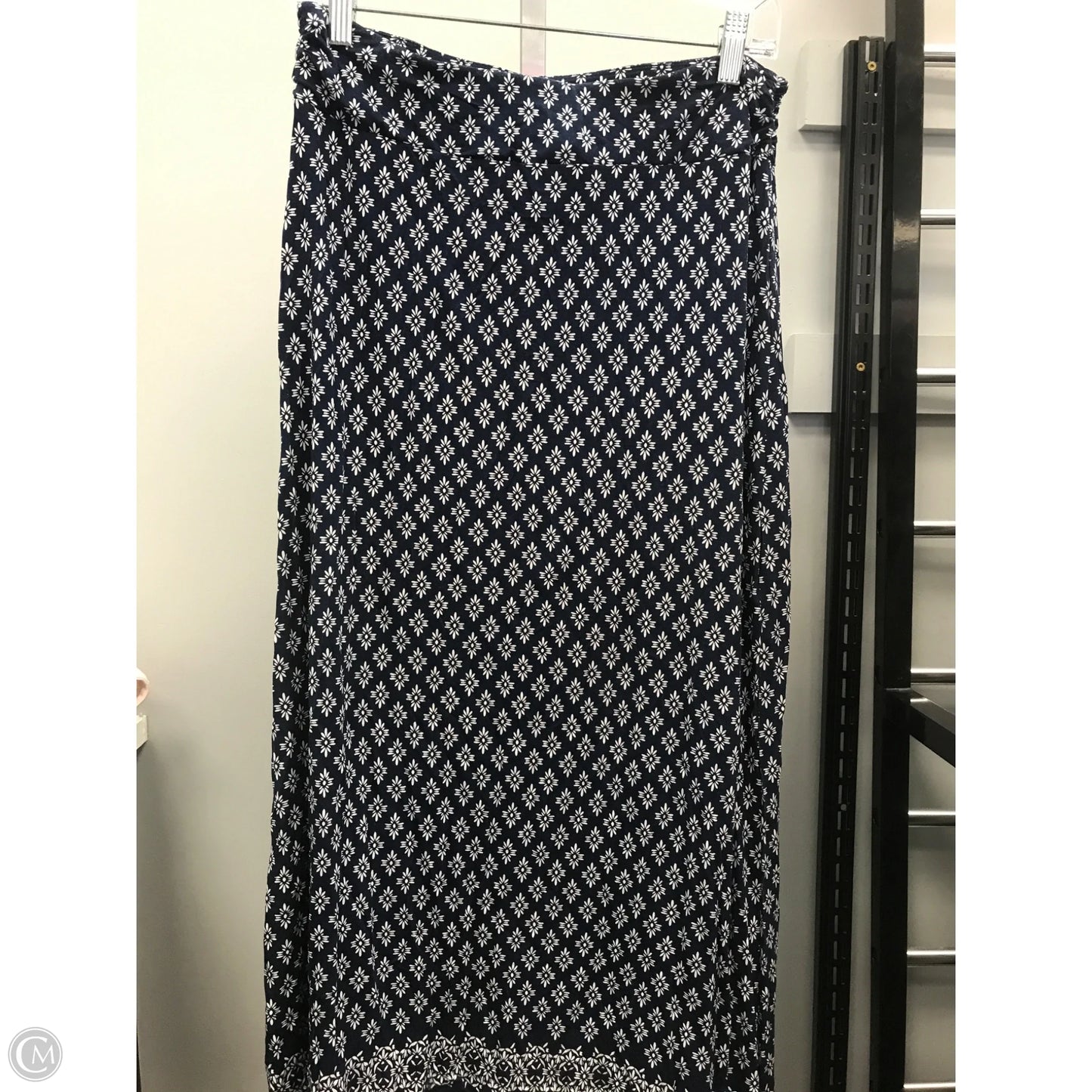Skirt Maxi By Liz Claiborne In Blue & White, Size: S
