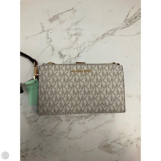 Wristlet Designer By Michael Kors, Size: Large