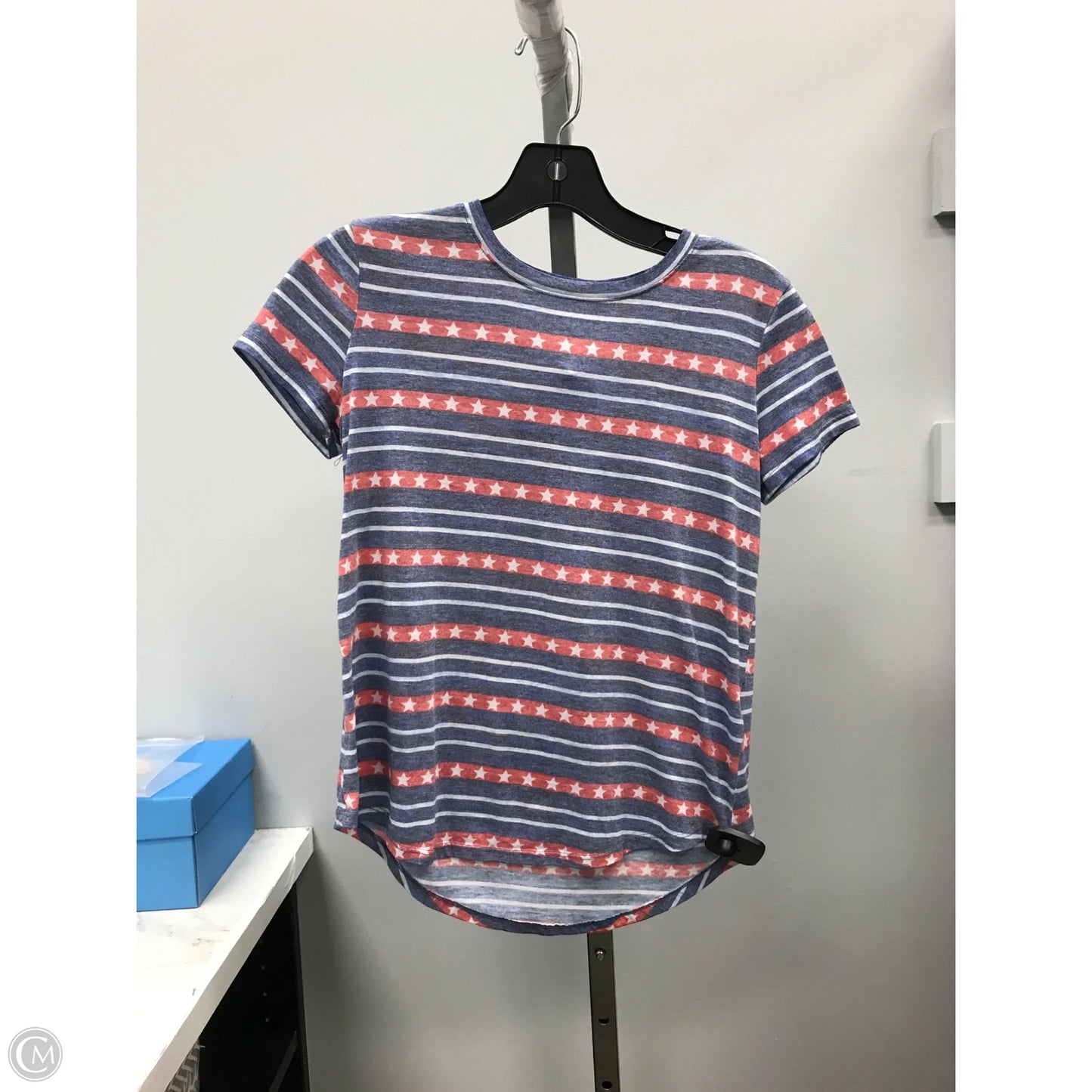 Top Short Sleeve Basic By Style And Company In Blue & Red & White, Size: Sp