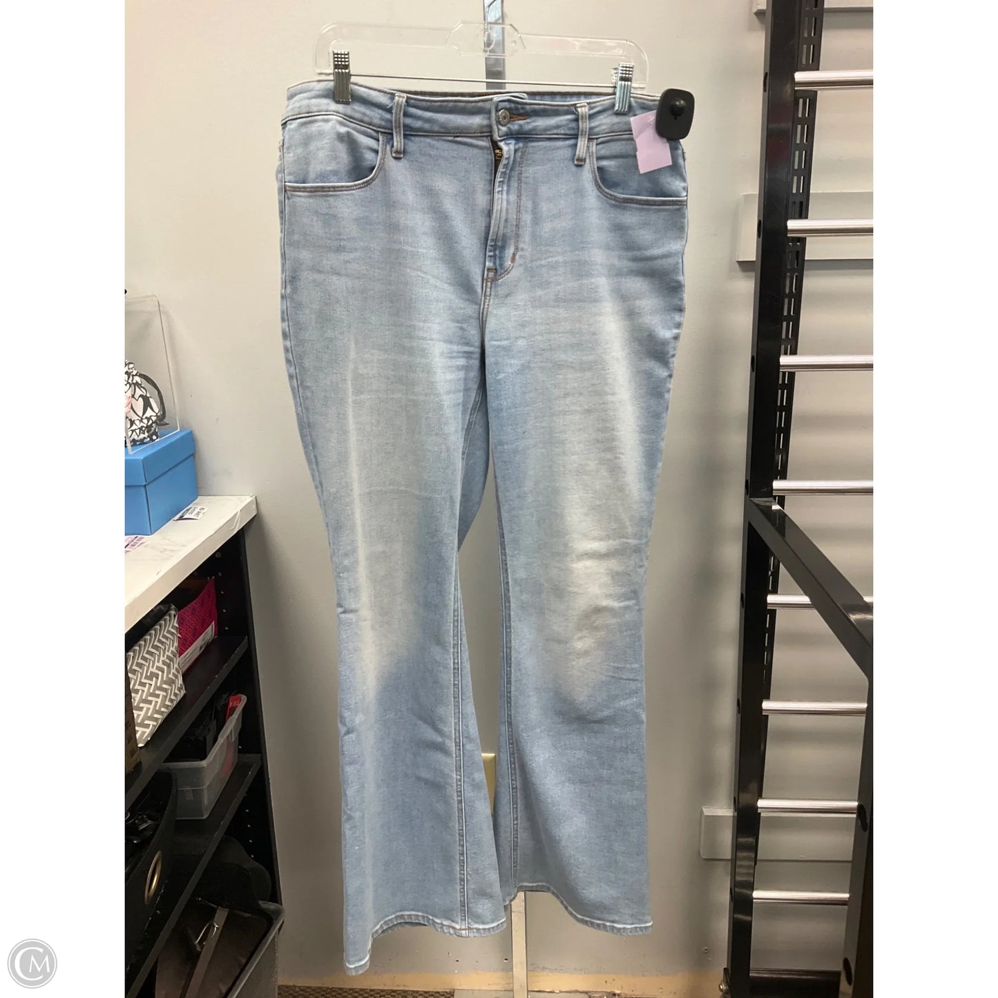 Jeans Flared By Old Navy In Blue, Size: 12