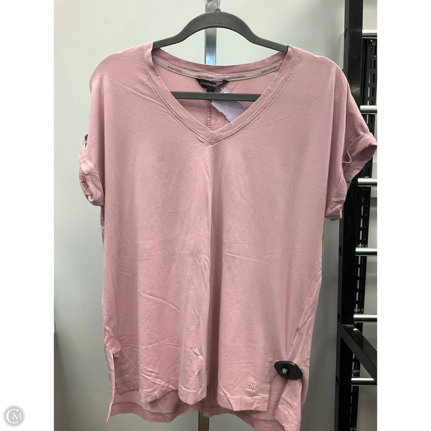 Top Short Sleeve Basic By Banana Republic In Pink, Size: M