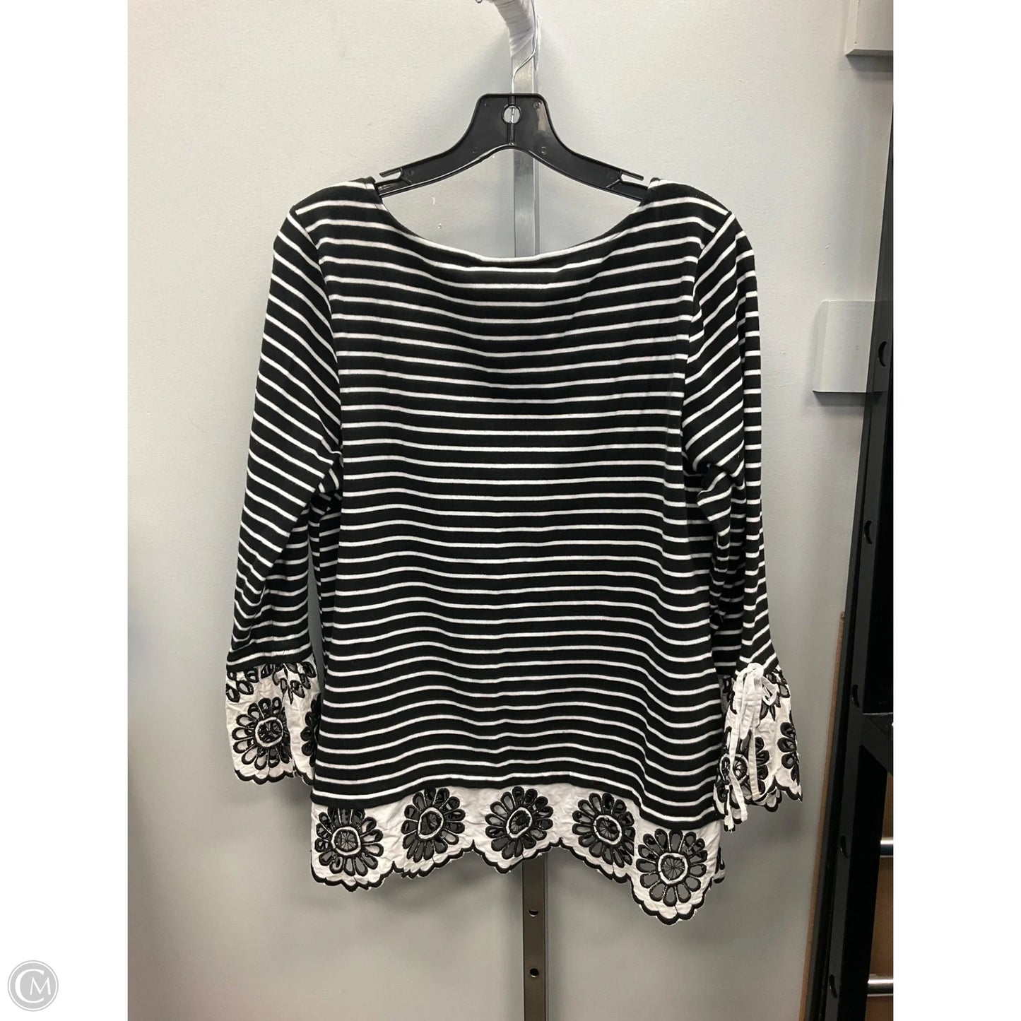 Top Long Sleeve By Charter Club In Black & White, Size: L