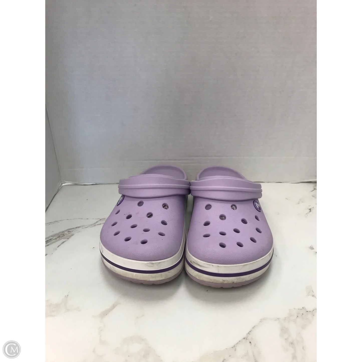 Shoes Flats By Crocs In Purple, Size: 7