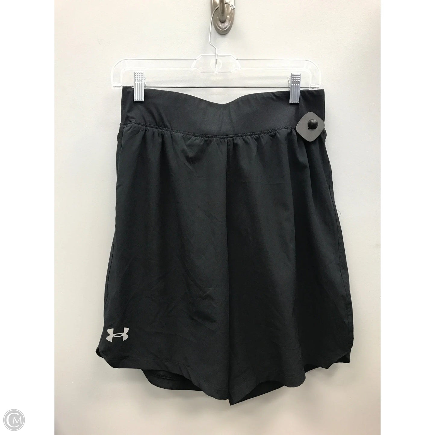 Athletic Shorts By Under Armour In Black, Size: M