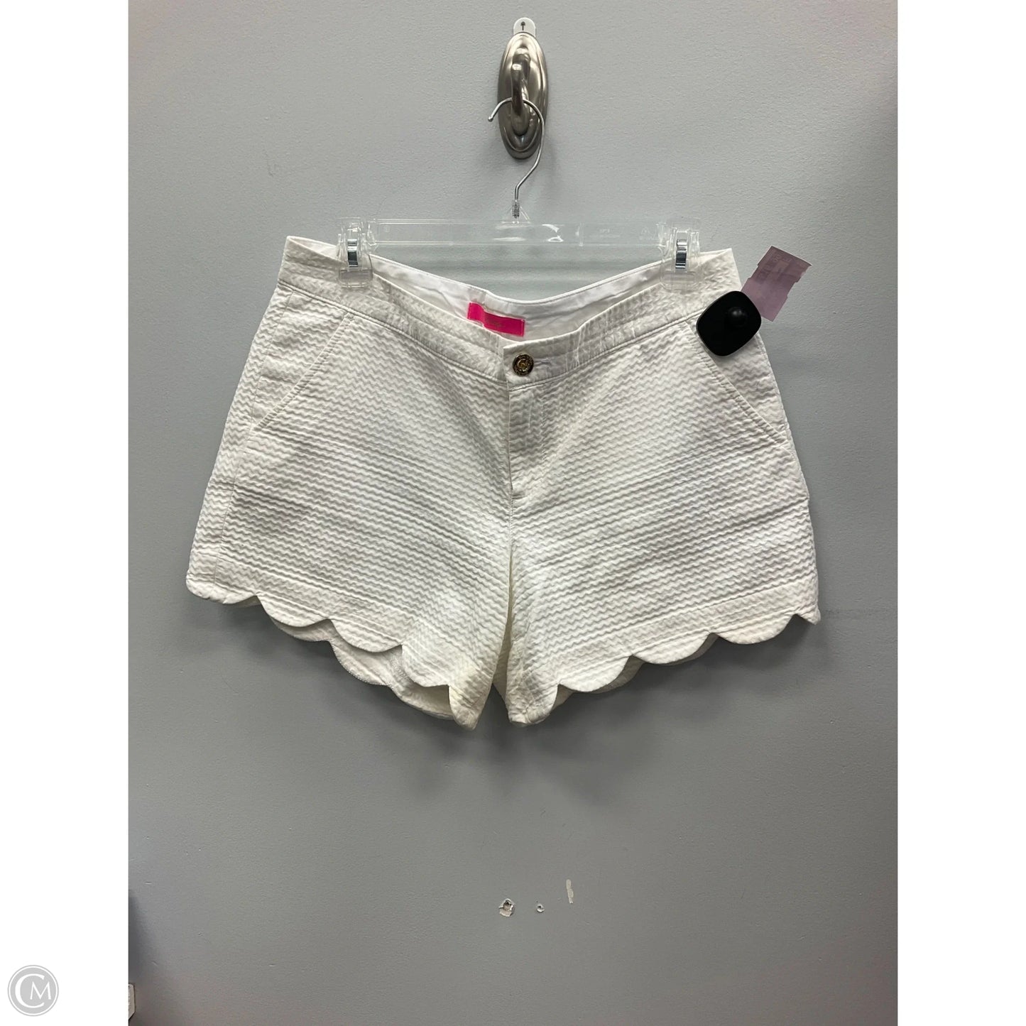 Shorts Designer By Lilly Pulitzer In White, Size: 6