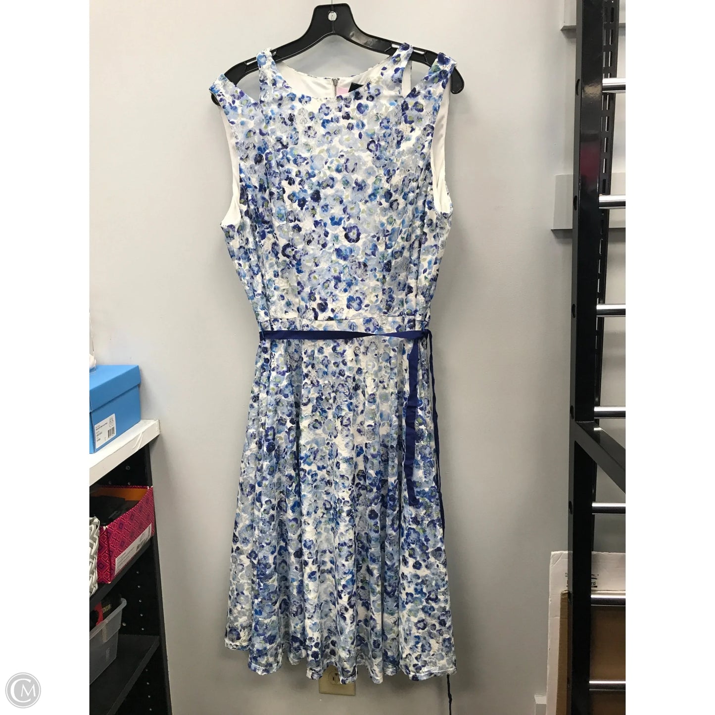 Dress Party Short By Gabby Skye In Blue & Green, Size: 16