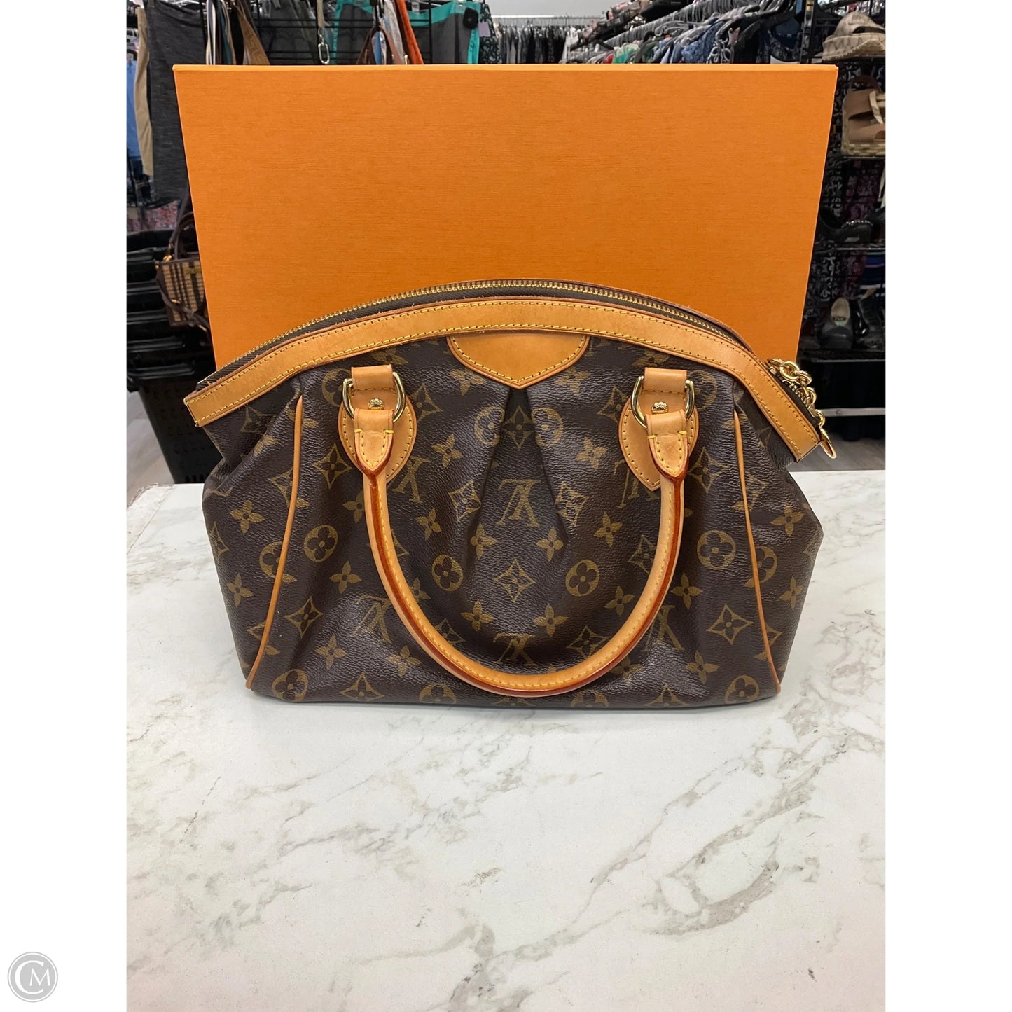 Handbag Luxury Designer By Louis Vuitton, Size: Medium
