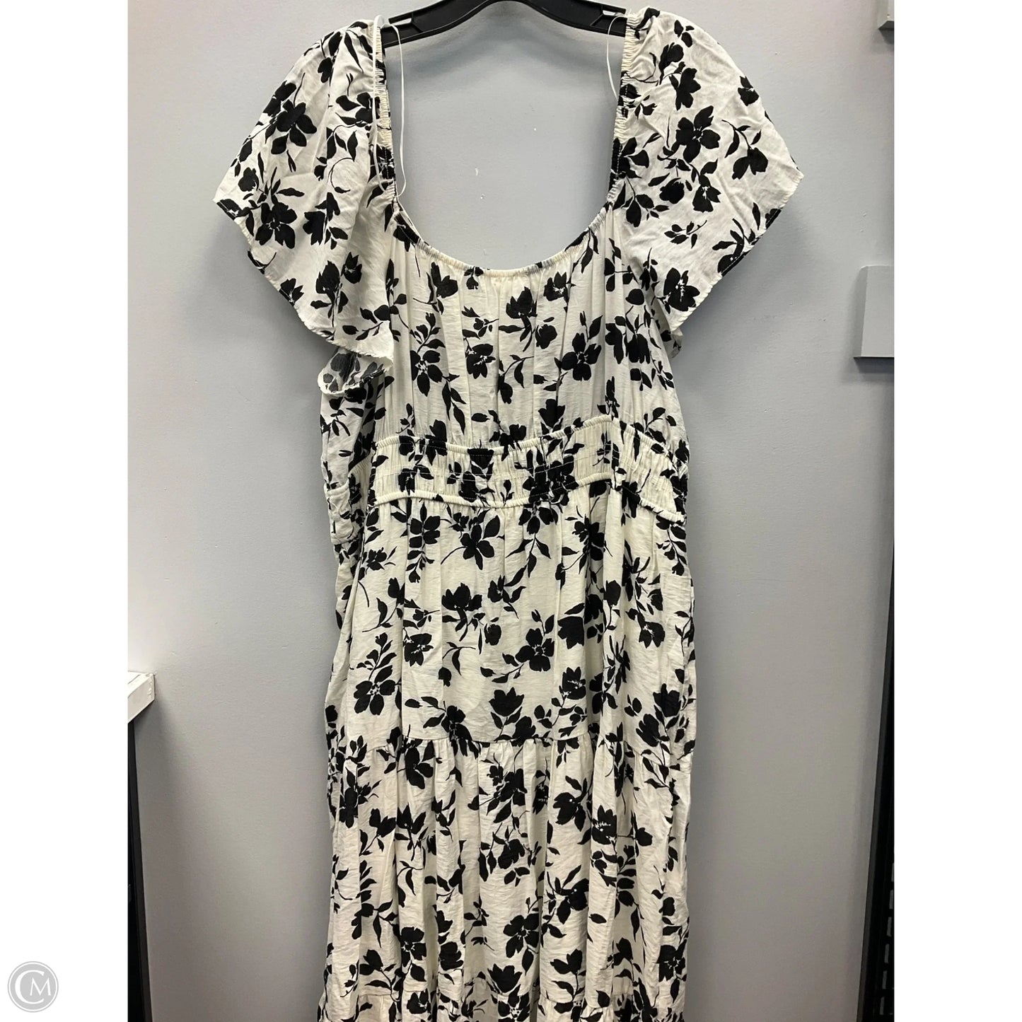 Dress Casual Midi By Blu Pepper In Black & White, Size: 1x