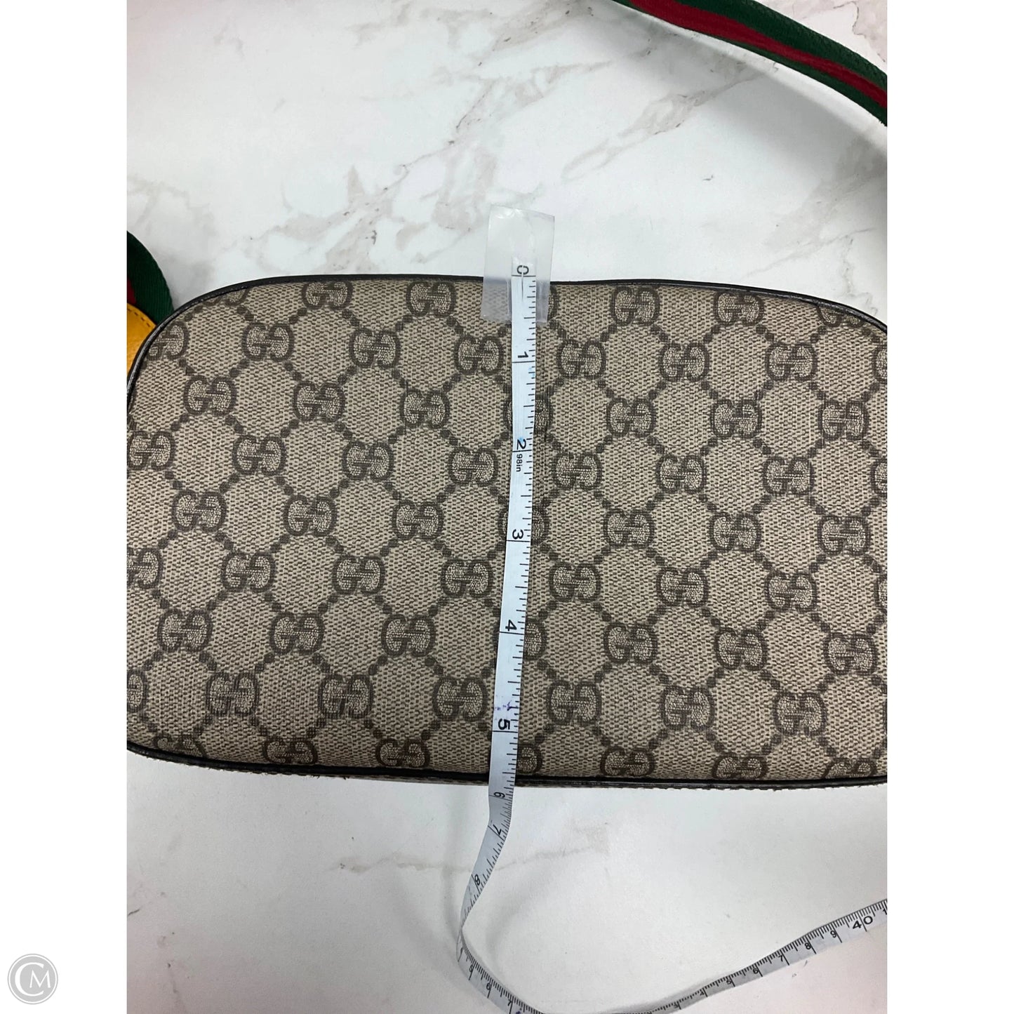Crossbody Luxury Designer By Gucci, Size: Small
