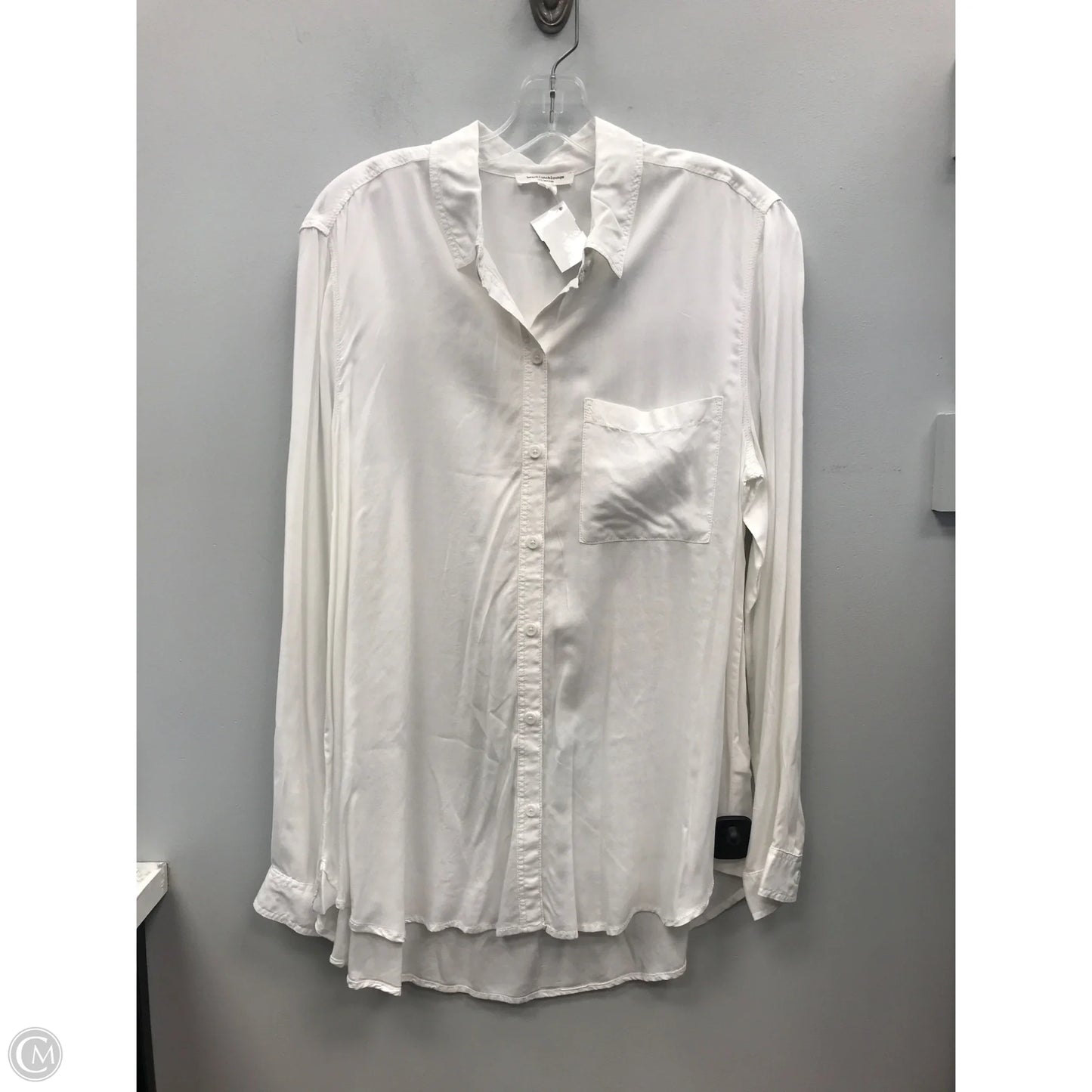 Top Long Sleeve By Beachlunchlounge In White, Size: L