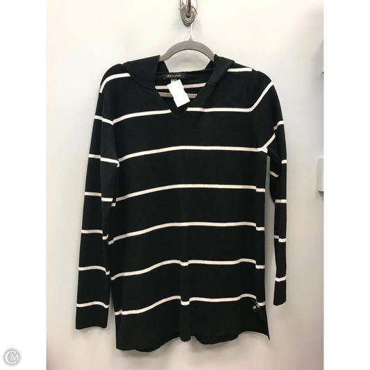 Sweater By Cable And Gauge In Striped Pattern, Size: M