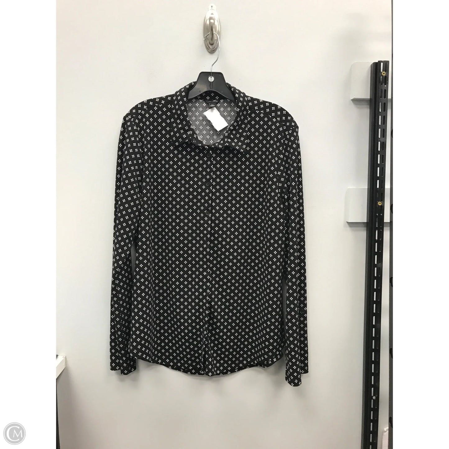 Top Long Sleeve By Ann Taylor In Black & White, Size: Xl
