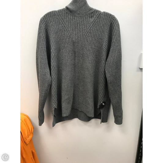 Sweater By Banana Republic In Grey, Size: M