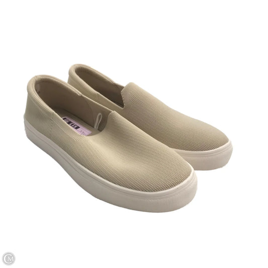 Shoes Sneakers By Old Navy In Tan, Size: 8.5